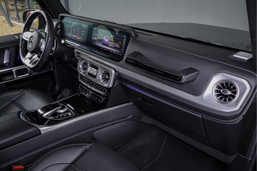 Mercedes-Benz G-Klasse 63 AMG KLASSE | MASSAGE | ADAPTIVE CRUISE | STOELVERKOELING & VERWARMING | PANORAMADAK | TREKHAAK | BURMESTER | SFEERVERLICHTING G63