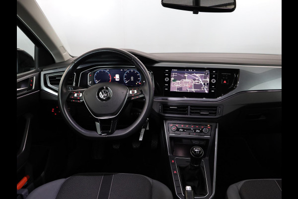 Volkswagen Polo 1.0 TSI Highline 95pk 5bak| Navi| 16'LM-velgen/ 35% getint glas| Clima| getint glas