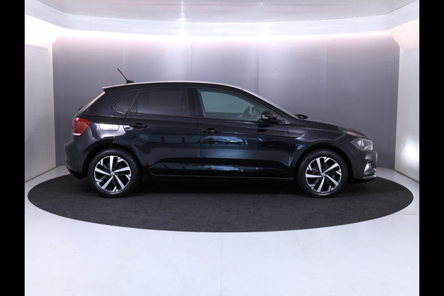 Volkswagen Polo 1.0 TSI Highline 95pk 5bak| Navi| 16'LM-velgen/ 35% getint glas| Clima| getint glas