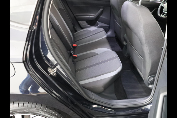 Volkswagen Polo 1.0 TSI Highline 95pk 5bak| Navi| 16'LM-velgen/ 35% getint glas| Clima| getint glas