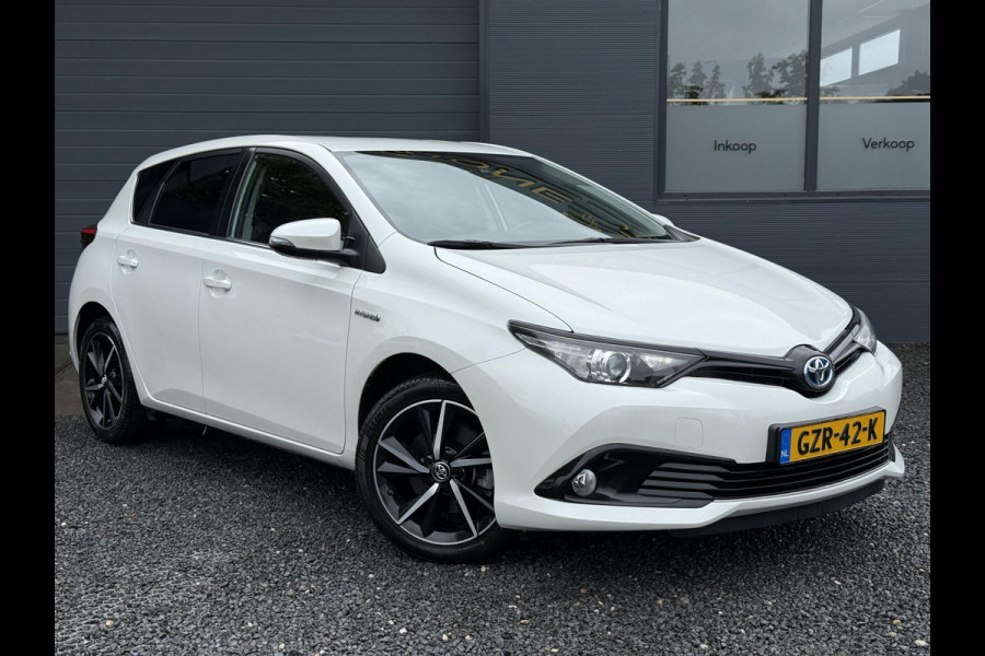 Toyota Auris 1.8 Hybrid Dynamic Go 1e Eigenaar,Navi,Camera,Lm Velgen,136pk,Weinig Km,Apk tot 05-2027