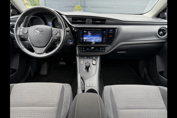 Toyota Auris 1.8 Hybrid Dynamic Go 1e Eigenaar,Navi,Camera,Lm Velgen,136pk,Weinig Km,Apk tot 05-2027
