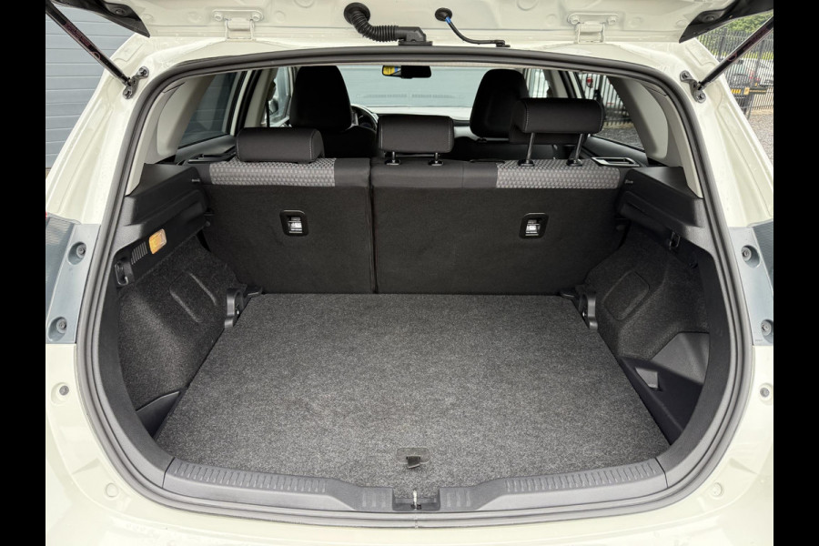 Toyota Auris 1.8 Hybrid Dynamic Go 1e Eigenaar,Navi,Camera,Lm Velgen,136pk,Weinig Km,Apk tot 05-2027