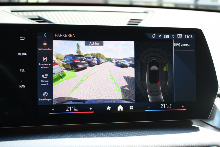 BMW X1 xDrive25e M-Sport Premium 18inch Camera ACC-voorbereiding