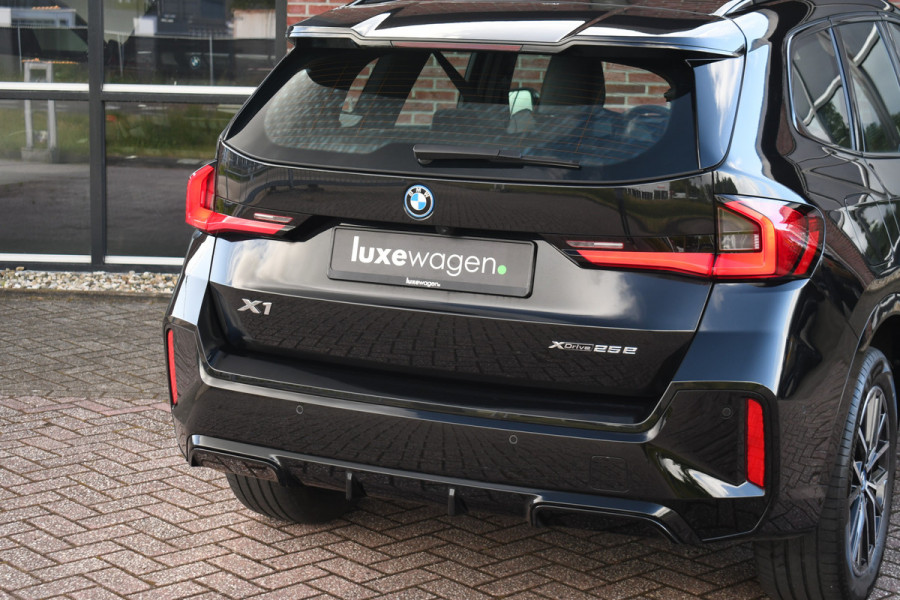 BMW X1 xDrive25e M-Sport Premium 18inch Camera ACC-voorbereiding