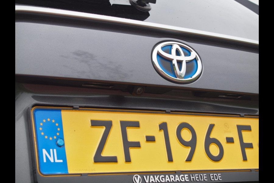 Toyota RAV4 2.5 Hybrid AWD Bi-Tone | Camera | Apple Carplay | Trekhaak 1650 KG trekgewicht | Alarm | JBL | NL-Auto |