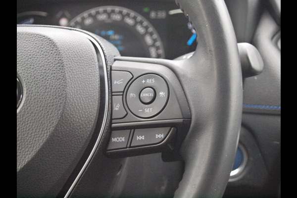 Toyota RAV4 2.5 Hybrid AWD Bi-Tone | Camera | Apple Carplay | Trekhaak 1650 KG trekgewicht | Alarm | JBL | NL-Auto |