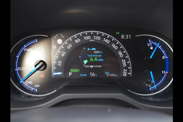 Toyota RAV4 2.5 Hybrid AWD Bi-Tone | Camera | Apple Carplay | Trekhaak 1650 KG trekgewicht | Alarm | JBL | NL-Auto |