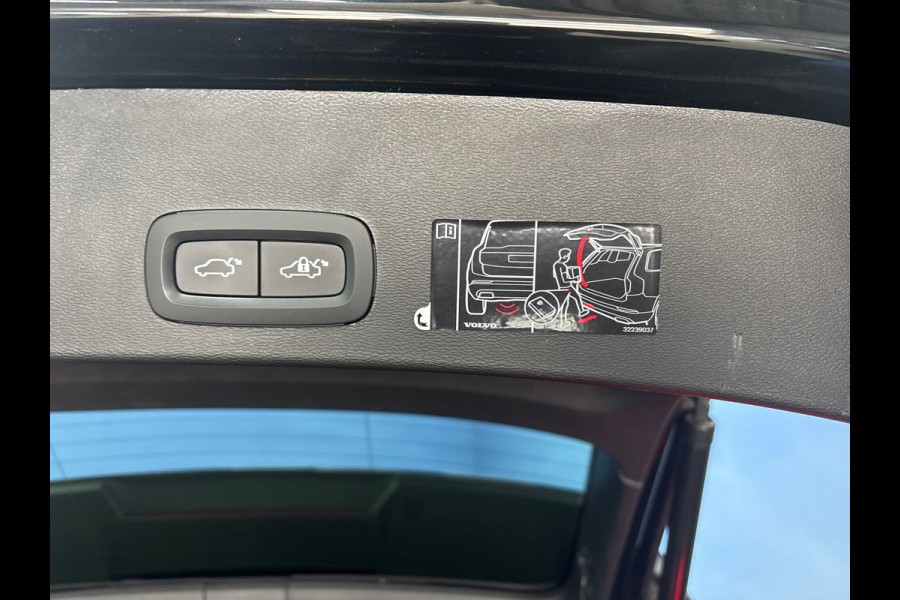 Volvo XC40 1.5 T2 Momentum Business Navi | Clima | Cruise | PDC