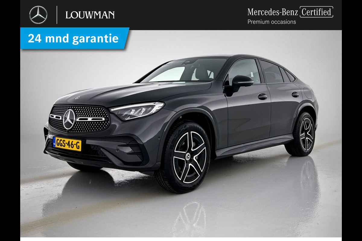 Mercedes-Benz GLC 300 e 4MATIC AMG Line | 5 spaaks lichtmetalen velgen | Navigatie | Parking support met camera | Alarm klasse 3 | Trekhaak elekt wegklapbaar | Distronic | Inclusief 24 maanden MB Certified garantie voor Europa. Mercedes-Benz GLC 300 e 4MATIC AMG Line | 5 spaaks lichtmetalen velgen | Navigatie | Parking support met camera | Alarm klasse 3 | Trekhaak elekt wegklapbaar | Distronic | Inclusief 24 maanden MB Certified garantie voor Europa.