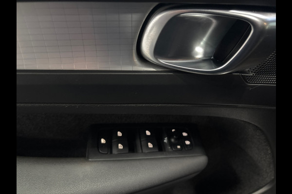 Volvo XC40 1.5 T2 Momentum Business Navi | Clima | Cruise | PDC