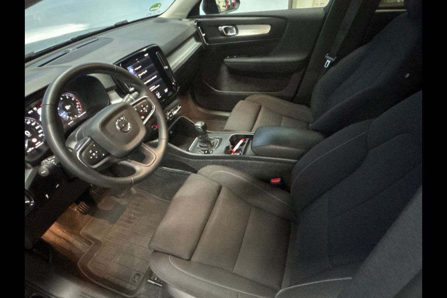 Volvo XC40 1.5 T2 Momentum Business Navi | Clima | Cruise | PDC