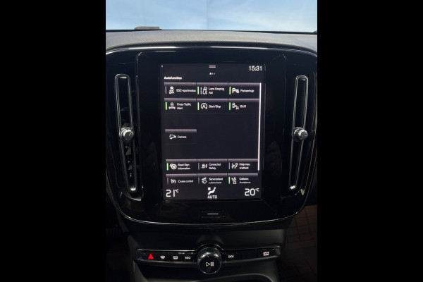 Volvo XC40 1.5 T2 Momentum Business Navi | Clima | Cruise | PDC