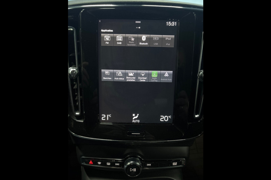 Volvo XC40 1.5 T2 Momentum Business Navi | Clima | Cruise | PDC