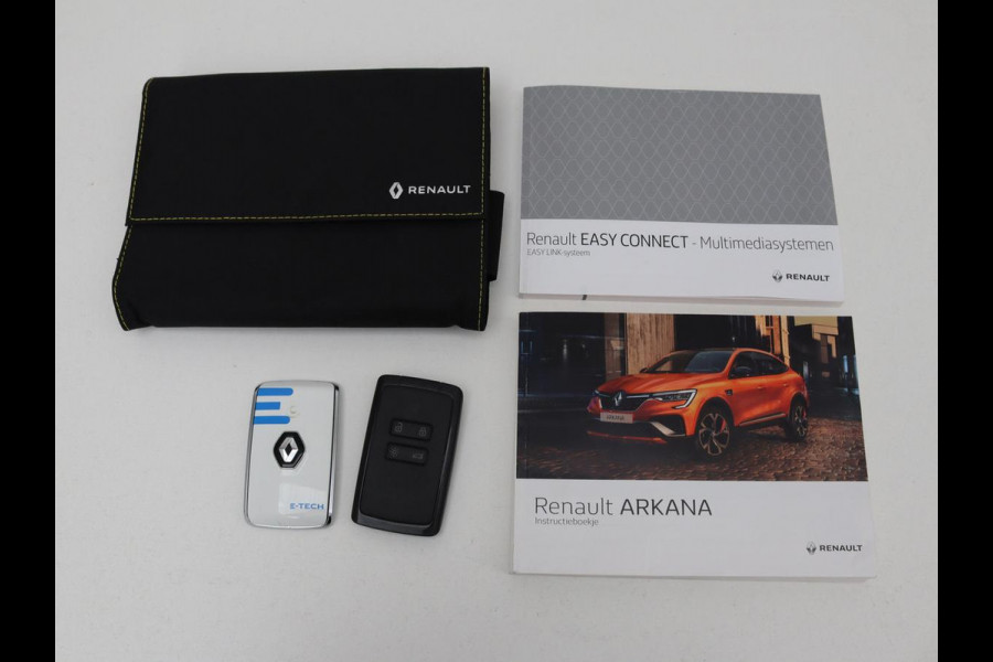 Renault Arkana 1.6 E-Tech full hybrid 145 R. S. Line | Trekhaak | Stoel & stuurverwarming | Leder/Alcantara | Adaptive cruise | Camera | Carplay | Keyless | Navigatie | Full LED
