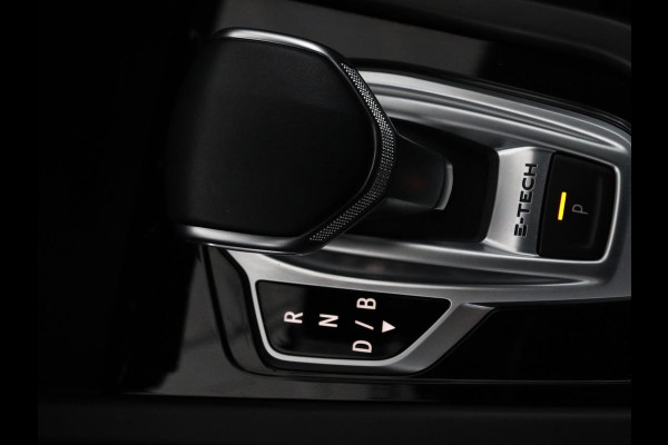 Renault Arkana 1.6 E-Tech full hybrid 145 R. S. Line | Trekhaak | Stoel & stuurverwarming | Leder/Alcantara | Adaptive cruise | Camera | Carplay | Keyless | Navigatie | Full LED