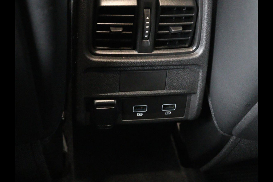 Renault Arkana 1.6 E-Tech full hybrid 145 R. S. Line | Trekhaak | Stoel & stuurverwarming | Leder/Alcantara | Adaptive cruise | Camera | Carplay | Keyless | Navigatie | Full LED