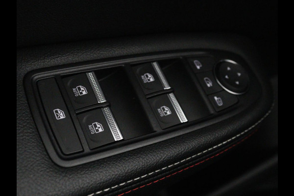 Renault Arkana 1.6 E-Tech full hybrid 145 R. S. Line | Trekhaak | Stoel & stuurverwarming | Leder/Alcantara | Adaptive cruise | Camera | Carplay | Keyless | Navigatie | Full LED