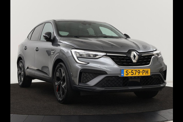 Renault Arkana 1.6 E-Tech full hybrid 145 R. S. Line | Trekhaak | Stoel & stuurverwarming | Leder/Alcantara | Adaptive cruise | Camera | Carplay | Keyless | Navigatie | Full LED