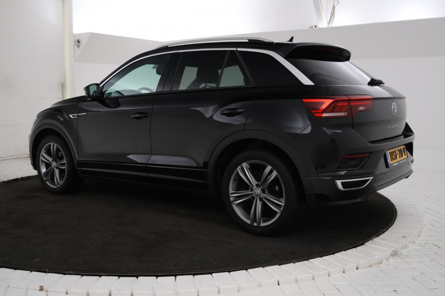Volkswagen T-Roc 1.6 TDI Style Business R-Line, Cruise Control, Apple Carplay, Parkeersensoren