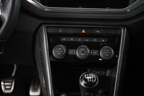 Volkswagen T-Roc 1.6 TDI Style Business R-Line, Cruise Control, Apple Carplay, Parkeersensoren
