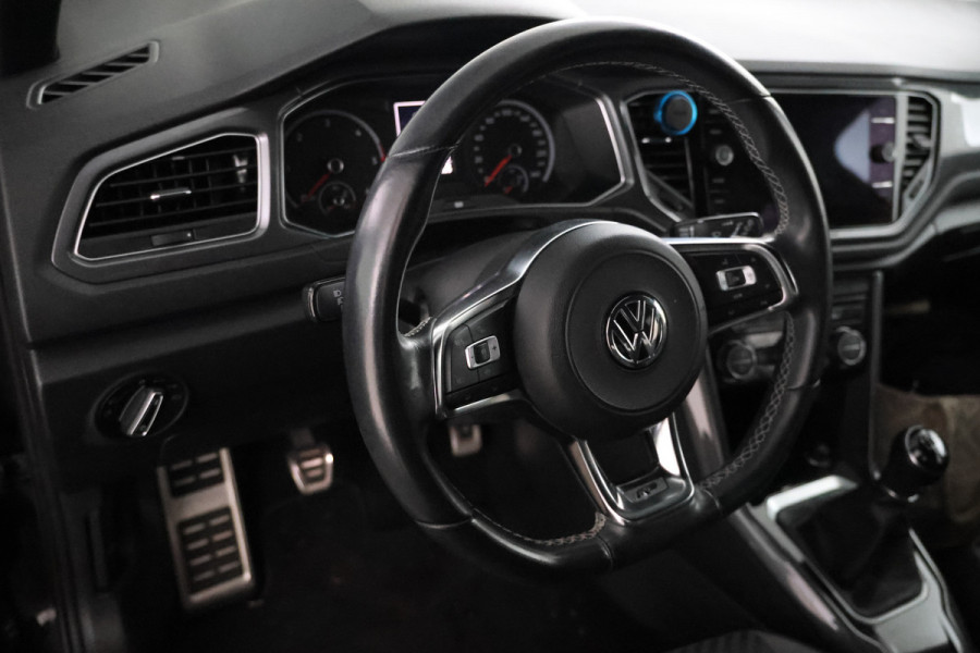 Volkswagen T-Roc 1.6 TDI Style Business R-Line, Cruise Control, Apple Carplay, Parkeersensoren