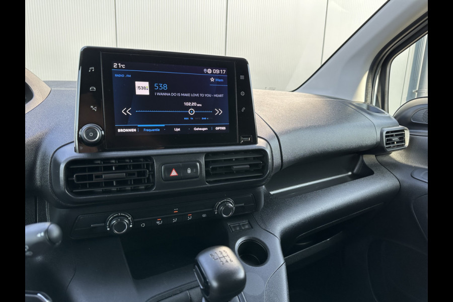 Peugeot Partner 1.5 BlueHDi 100 PK / L1H1 / 1e EIG. / 19.680 KM / AIRCO / CRUISE / APPLE CARPLAY