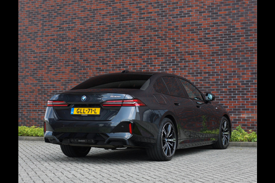 BMW 5 Serie 530e *M-Sport*Pano*Bow&Wil*Trekhaak*