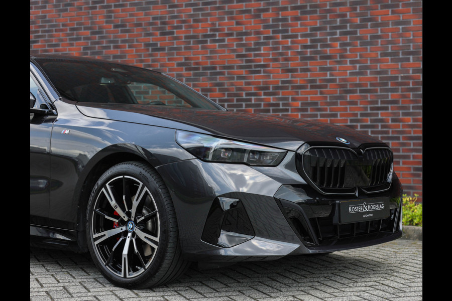 BMW 5 Serie 530e *M-Sport*Pano*Bow&Wil*Trekhaak*