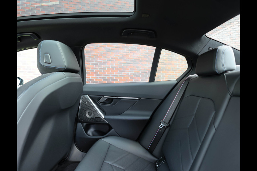 BMW 5 Serie 530e *M-Sport*Pano*Bow&Wil*Trekhaak*