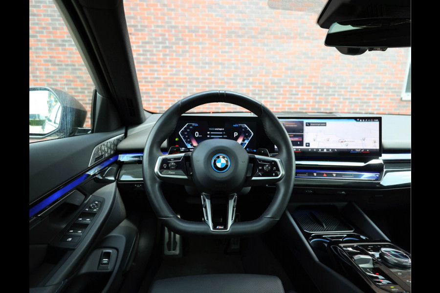 BMW 5 Serie 530e *M-Sport*Pano*Bow&Wil*Trekhaak*