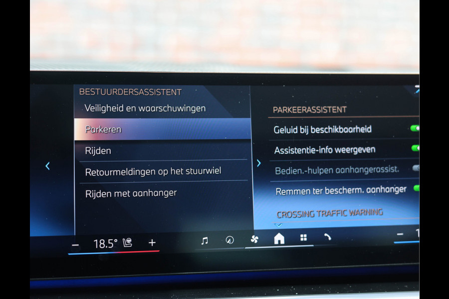 BMW 5 Serie 530e *M-Sport*Pano*Bow&Wil*Trekhaak*