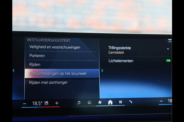 BMW 5 Serie 530e *M-Sport*Pano*Bow&Wil*Trekhaak*