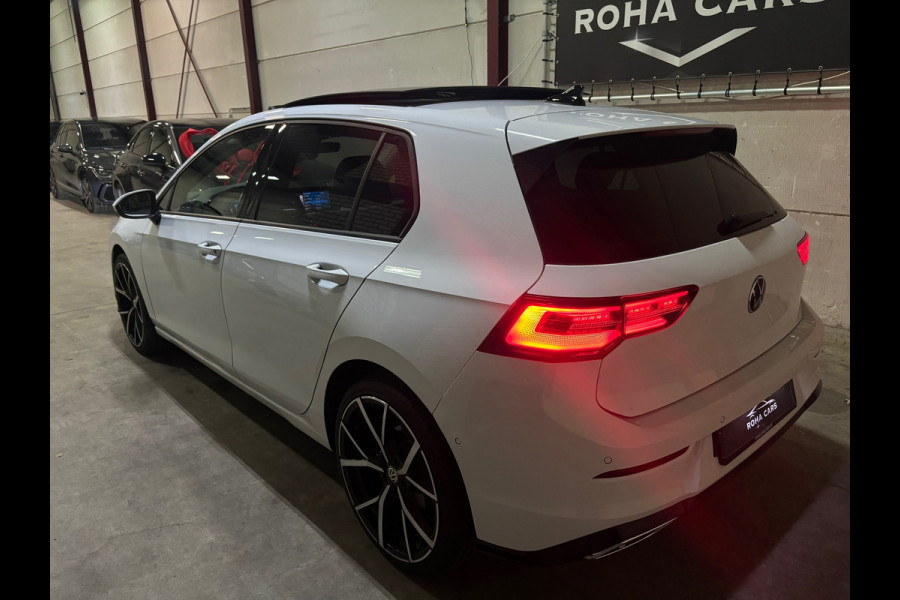 Volkswagen Golf 1.5 eTSI R-Line