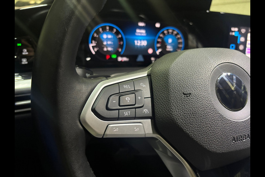 Volkswagen Golf 1.5 eTSI R-Line