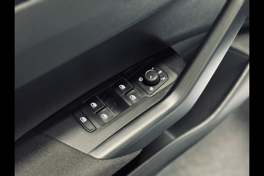 Volkswagen Polo 1.0 TSI DSG Move | CarPlay | Camera | Trekhaak