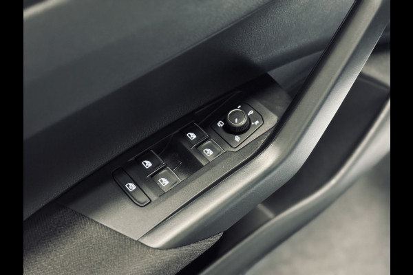 Volkswagen Polo 1.0 TSI DSG Move | CarPlay | Camera | Trekhaak