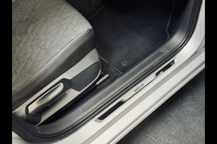 Volkswagen Polo 1.0 TSI DSG Move | CarPlay | Camera | Trekhaak