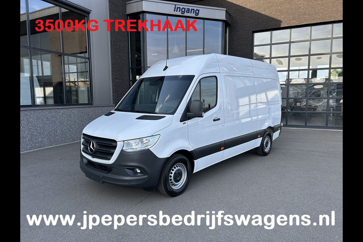 Mercedes-Benz Sprinter 319 CDI L2 H2 3.0 V6 / 3500KG Trekhaak / 360 Camera / MBUX / Navigatie / Cruise control / Airco / 270 Graden achterdeuren Mercedes-Benz Sprinter 319 CDI L2 H2 3.0 V6 / 3500KG Trekhaak / 360 Camera / MBUX / Navigatie / Cruise control / Airco / 270 Graden achterdeuren