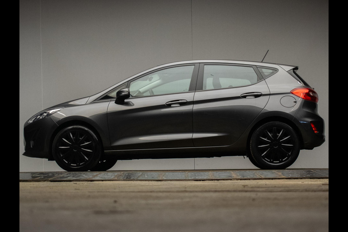 Ford Fiesta 1.1 Sport (APPLE CARPLAY,NAVI,LED,CRUISE,LANE ASSIST,DAB,SPORTSTOELEN,LM VELGEN,NETTE STAAT) Ford Fiesta 1.1 Sport (APPLE CARPLAY,NAVI,LED,CRUISE,LANE ASSIST,DAB,SPORTSTOELEN,LM VELGEN,NETTE STAAT)