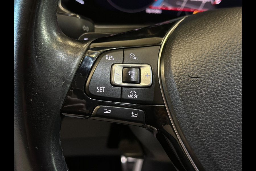 Volkswagen T-Roc 1.5 TSI Sport|PANO|AUTOMAAT|VIRTUAL
