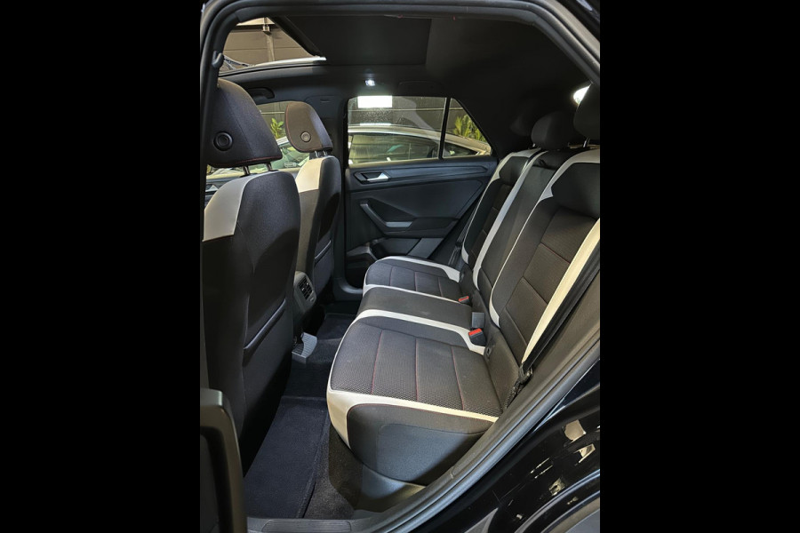 Volkswagen T-Roc 1.5 TSI Sport|PANO|AUTOMAAT|VIRTUAL