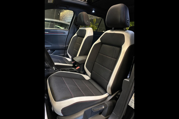 Volkswagen T-Roc 1.5 TSI Sport|PANO|AUTOMAAT|VIRTUAL