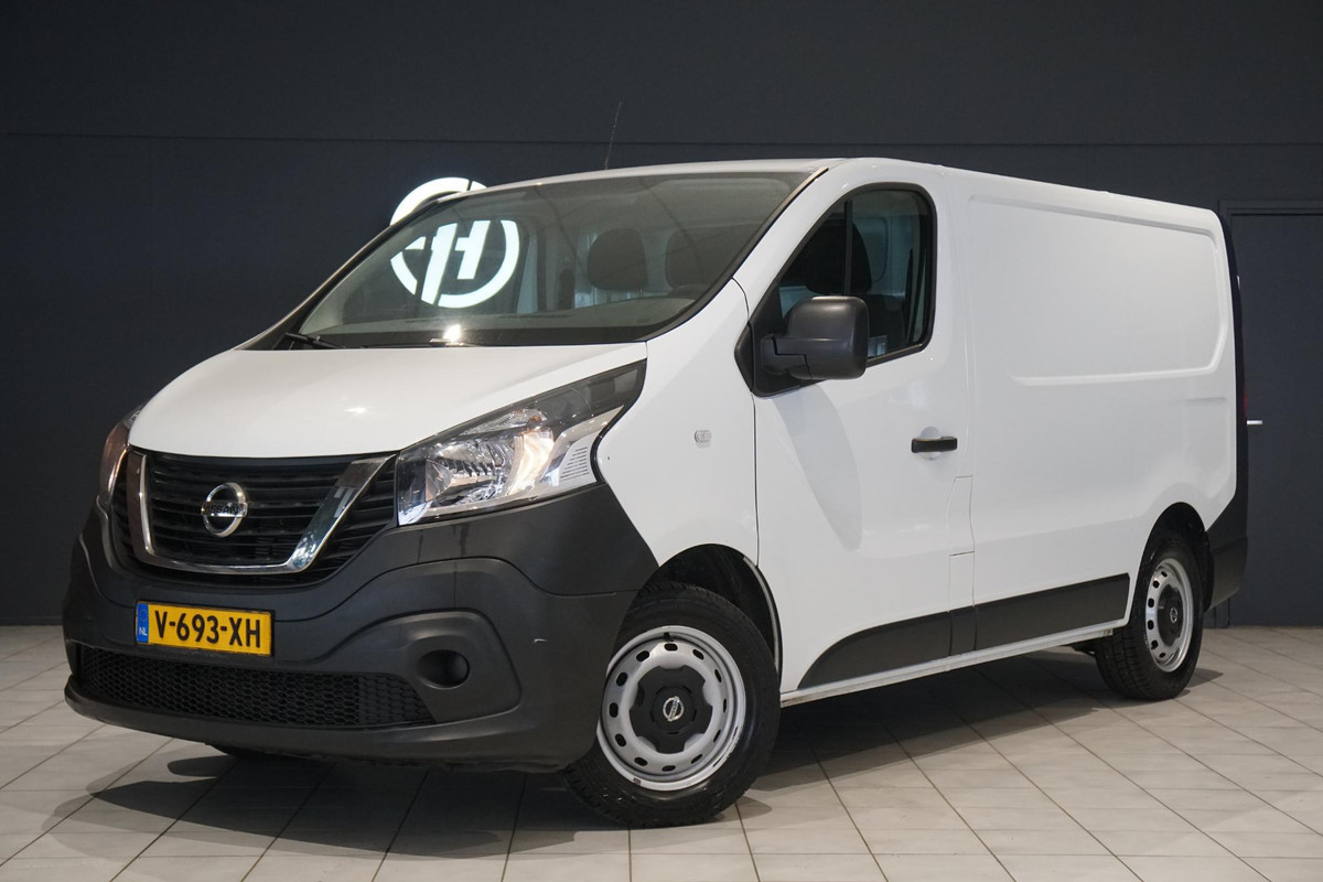 Nissan NV300 1.6 dCi 95 L1H1 Acenta *85.215KM* + EERSTE EIGENAAR / TREKHAAK Nissan NV300 1.6 dCi 95 L1H1 Acenta *85.215KM* + EERSTE EIGENAAR / TREKHAAK