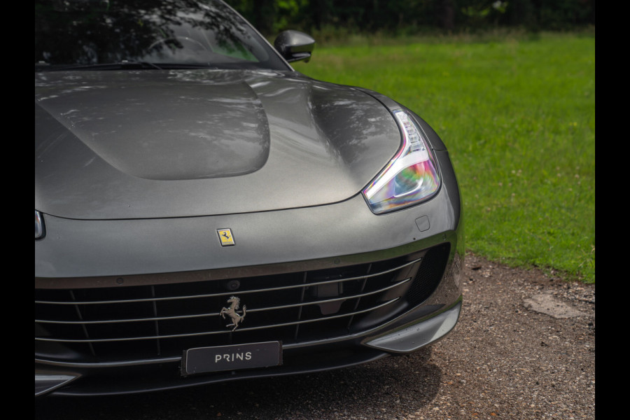 Ferrari GTC4 Lusso T 3.9 V8 | Lift | Pano-dak | Pass. display | 360 cam | Adapt. koplampen | Orig. NL