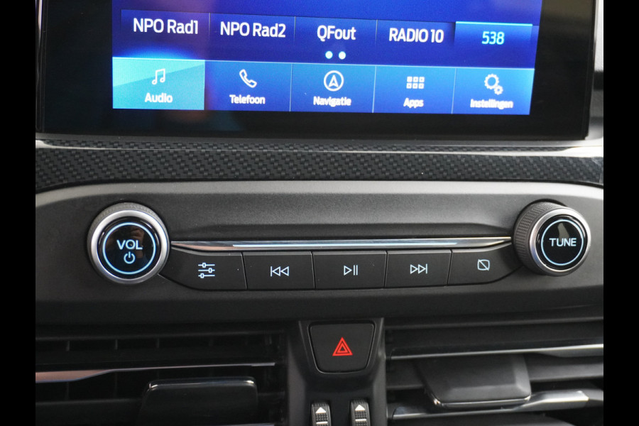Ford FOCUS Wagon 1.0T 126PK ST Line 18" Navi Apple Carplay Android Auto EccTrekhaak Design Pack 2 Stuur+Stoel+Voorruit Verwarming Cruise Control  EcoBoost Winter Pack Keyless Led Comfort Pack Lmv  Privacy Glas Licht-Regensensor Wifi Bluetooth Rijstrooksensor 1e Eigenaar 1.383KG