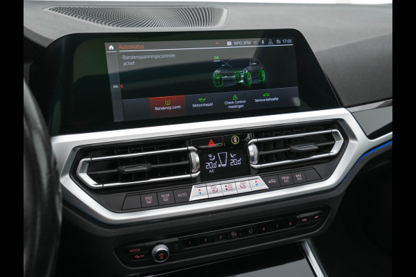 BMW 3-serie 320i Executive Edition Sport-Line Aut. *PANO | LEATHER-MICROFIBRE | FULL-LED | DIGI-COCKPIT | SPORT-SEATS | HIFI-SOUND | NAVI-FULLMAP | AMBIENT-LIGHT | ECC | CARPLAY | DAB | PDC | CRUISE | 17''ALU*