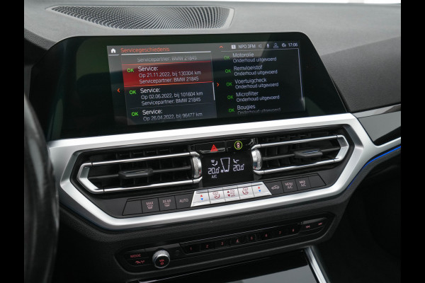BMW 3-serie 320i Executive Edition Sport-Line Aut. *PANO | LEATHER-MICROFIBRE | FULL-LED | DIGI-COCKPIT | SPORT-SEATS | HIFI-SOUND | NAVI-FULLMAP | AMBIENT-LIGHT | ECC | CARPLAY | DAB | PDC | CRUISE | 17''ALU*