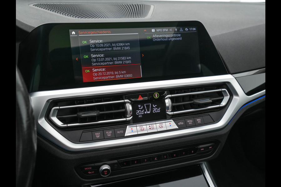 BMW 3-serie 320i Executive Edition Sport-Line Aut. *PANO | LEATHER-MICROFIBRE | FULL-LED | DIGI-COCKPIT | SPORT-SEATS | HIFI-SOUND | NAVI-FULLMAP | AMBIENT-LIGHT | ECC | CARPLAY | DAB | PDC | CRUISE | 17''ALU*
