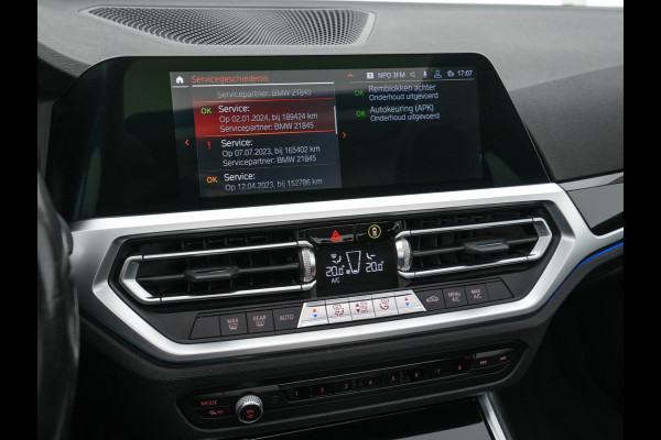 BMW 3-serie 320i Executive Edition Sport-Line Aut. *PANO | LEATHER-MICROFIBRE | FULL-LED | DIGI-COCKPIT | SPORT-SEATS | HIFI-SOUND | NAVI-FULLMAP | AMBIENT-LIGHT | ECC | CARPLAY | DAB | PDC | CRUISE | 17''ALU*